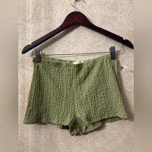 See You Monday Textured Green Shorts(Waist across 13”
Length 10”)